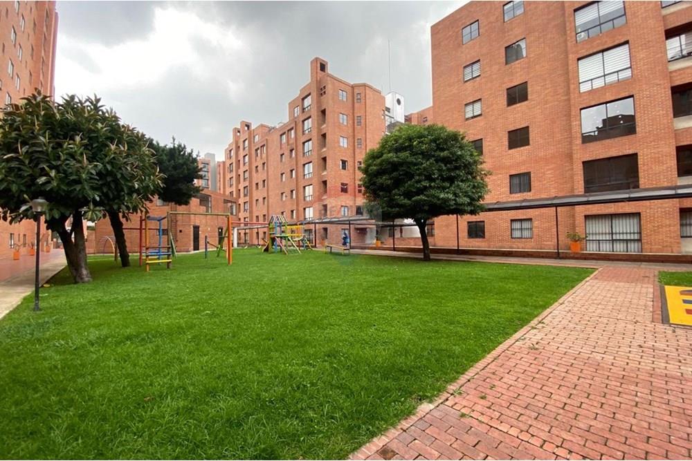 Bostad - Lägenhet - Bogotá, Fontibon - CO - WhatsApp Image 2025-03-14 at 12.26.31 PM (6).jpeg - 660681001-39