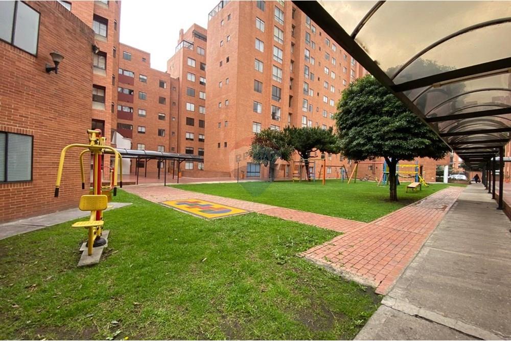 Bostad - Lägenhet - Bogotá, Fontibon - CO - WhatsApp Image 2025-03-14 at 12.26.31 PM (7).jpeg - 660681001-39