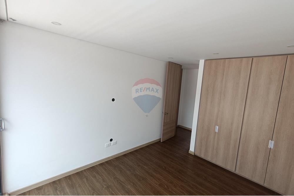 Residential - Condo/Apartment - Bogotá, Usaquén - CO - F.17 ALCOBA 2.jpg - 660321058-216