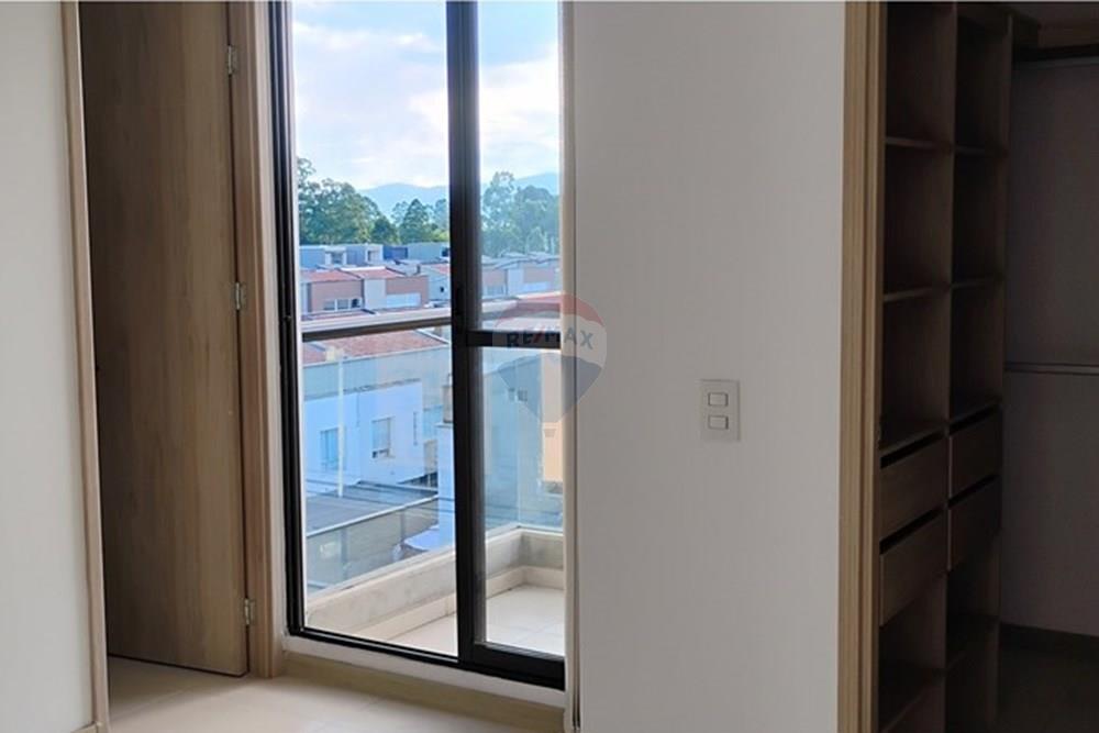 Residential - Condo/Apartment - Antioquia, Rionegro - CO - IMG_20251004_160342393_HDR.jpg - Master Bedroom - 660471149-85