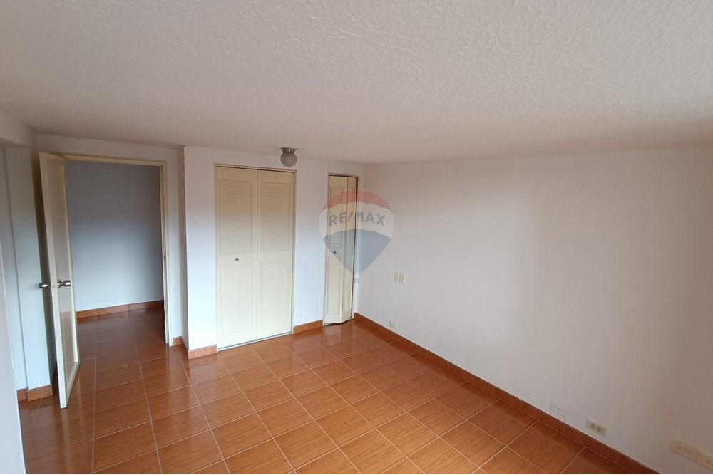 Residential - Condo/Apartment - Bogota, Teusaquillo - CO - IMG20250427115648.jpg - 660321058-218