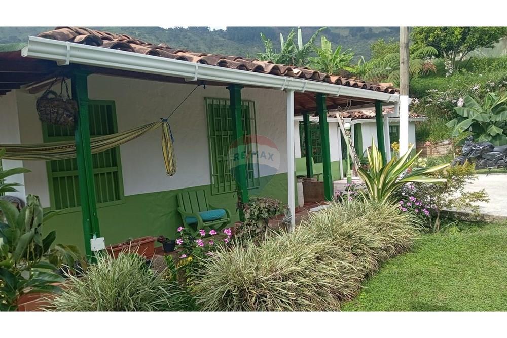 Residential - Farm - Antioquia, Girardota - CO - IMG-20251128-WA0030.jpg - 660471155-246