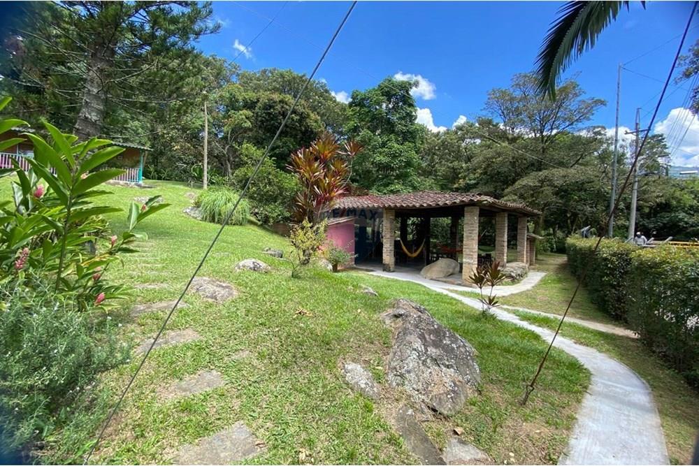Residential - Farmhouse - Antioquia, Girardota - CO - WhatsApp Image 2025-10-05 at 2.02.14 PM (14).jpeg - 660471155-448