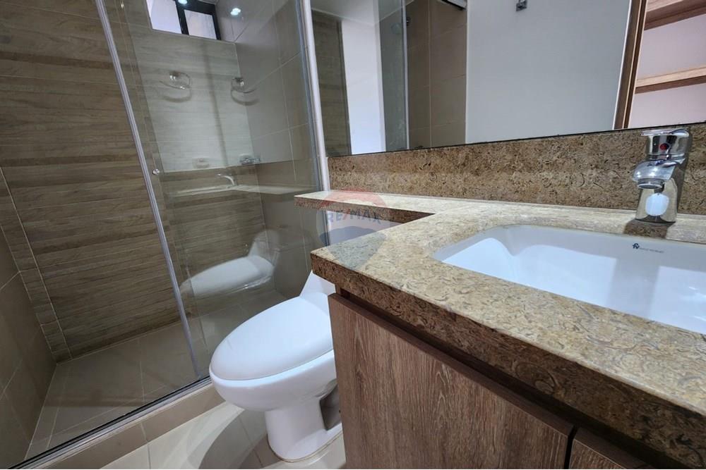 Residenční - Byt - Bogotá, Usaquén - CO - WhatsApp Image 2025-09-25 at 3.11.12 PM (2).jpeg - 660401050-5