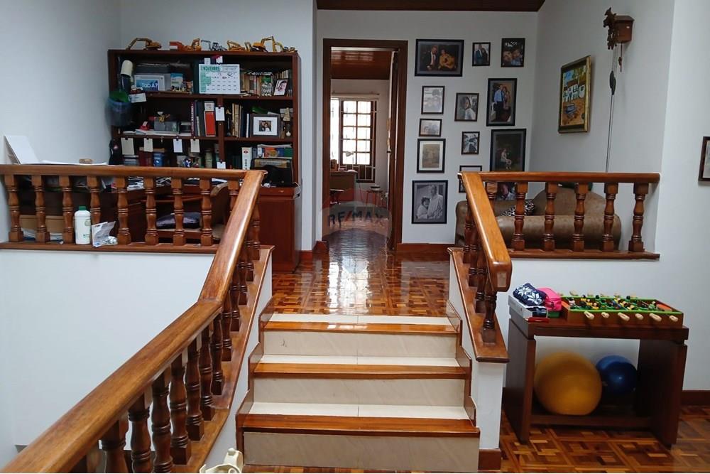 住宅 - 独立式 - Bogotá, Usaquén - CO - 15 biblioteca y sala de lectura piso 2a.jpeg - 134067021-8