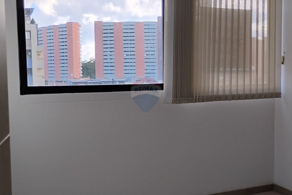 Residential - Condo/Apartment - Antioquia, Rionegro - CO - IMG_20251004_160213468_HDR.jpg - Bedroom - 660471149-85