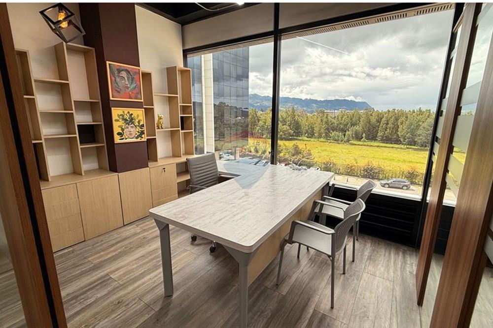 Commercieel - Kantoor - Cundinamarca, Cajicá - CO - Imagen de WhatsApp 2025-07-16 a las 19.46.15_07189bd5.jpg - 660671003-18