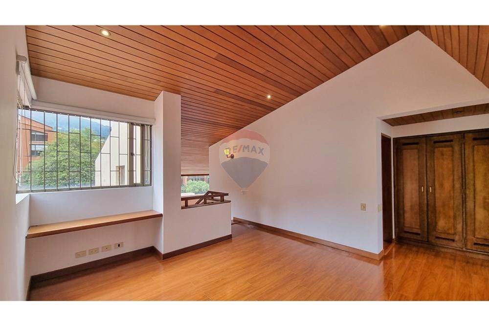 Жилищен - Самостоятелен - Bogotá, Usaquén - CO - 35h Estudio 3er. nivel.jpg - 660121165-16