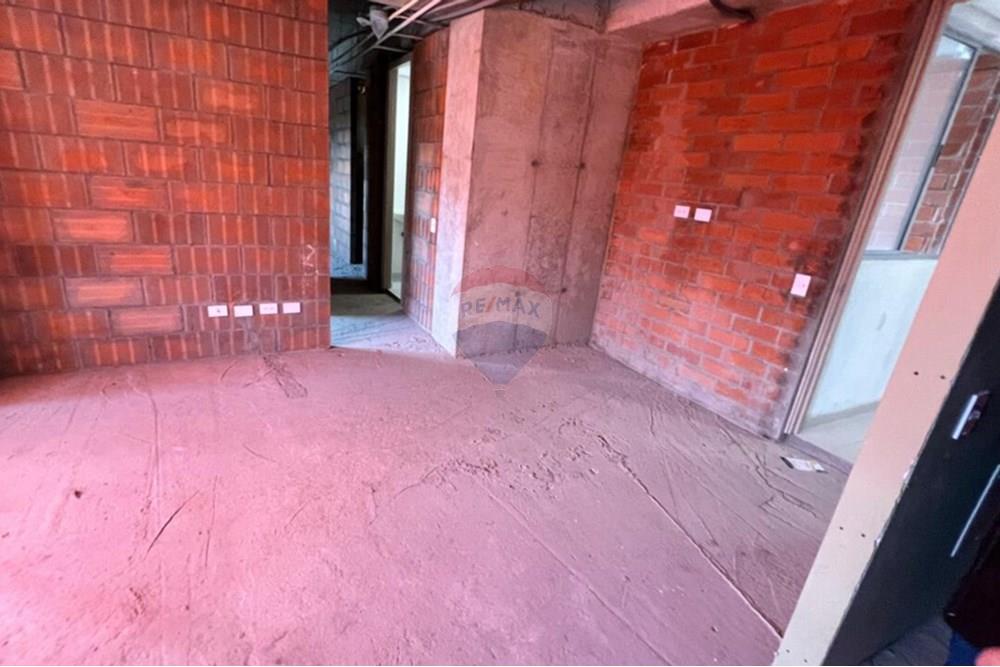 Residential - Condo/Apartment - Antioquia, Bello - CO - entrada obra gris .jpg.of.jpg - 660471155-245