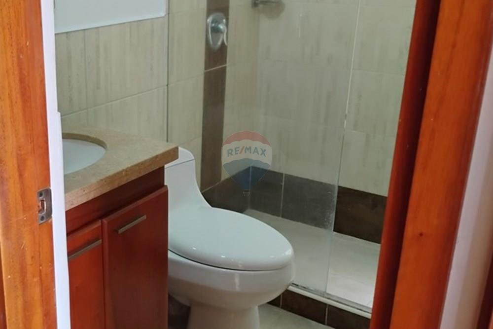 Residential - Detached - Antioquia, La Estrella - CO - IMG_20251114_100708617.jpg - Bathroom - 660471149-86