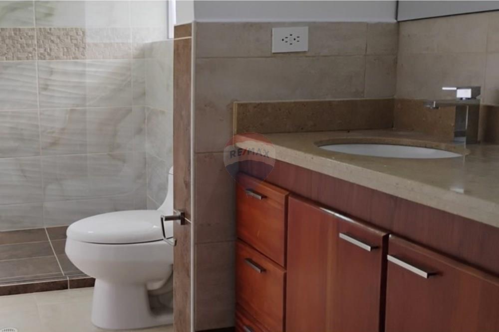 Residential - Detached - Antioquia, La Estrella - CO - IMG_20251114_102401130.jpg - Bathroom - 660471149-86