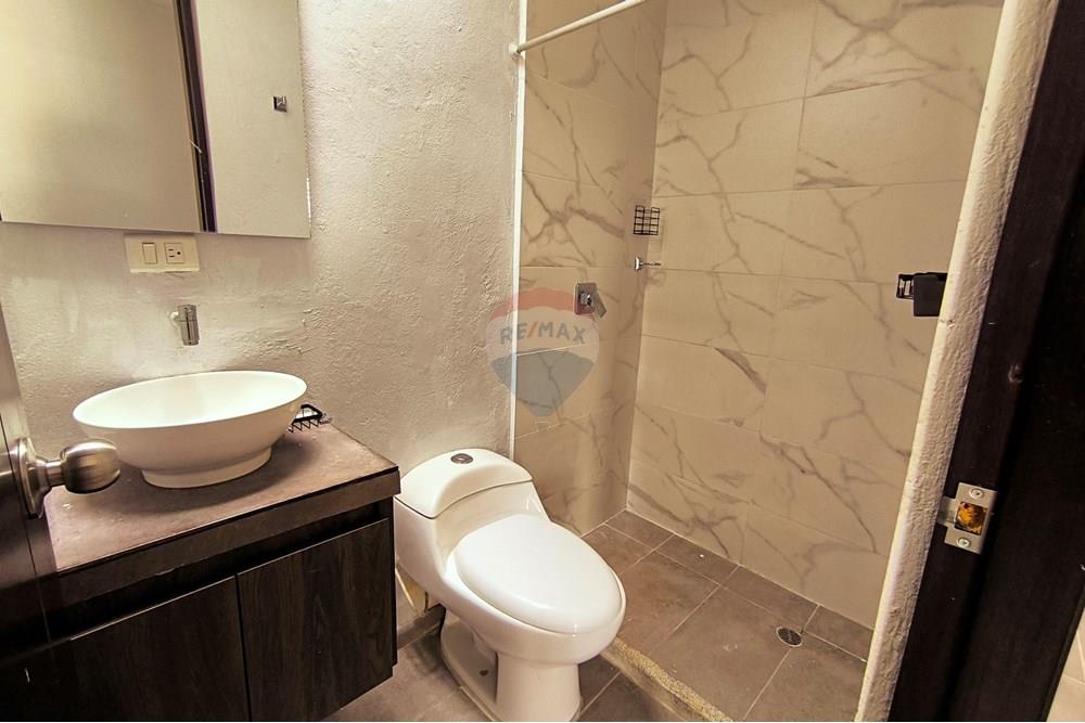 Residential - Detached - Antioquia, Medellín - CO - IMG_20250917_111820.jpg - 660471155-451