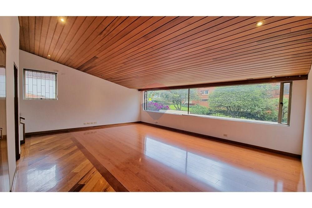 Жилищен - Самостоятелен - Bogotá, Usaquén - CO - 31h Hall de alcobas 2o. nivel.jpg - 660121165-16