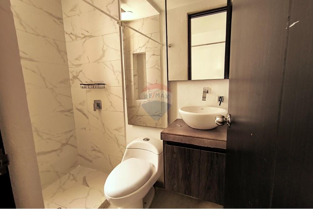 Residential - Detached - Antioquia, Medellín - CO - IMG_20250917_111718.jpg - 660471155-451