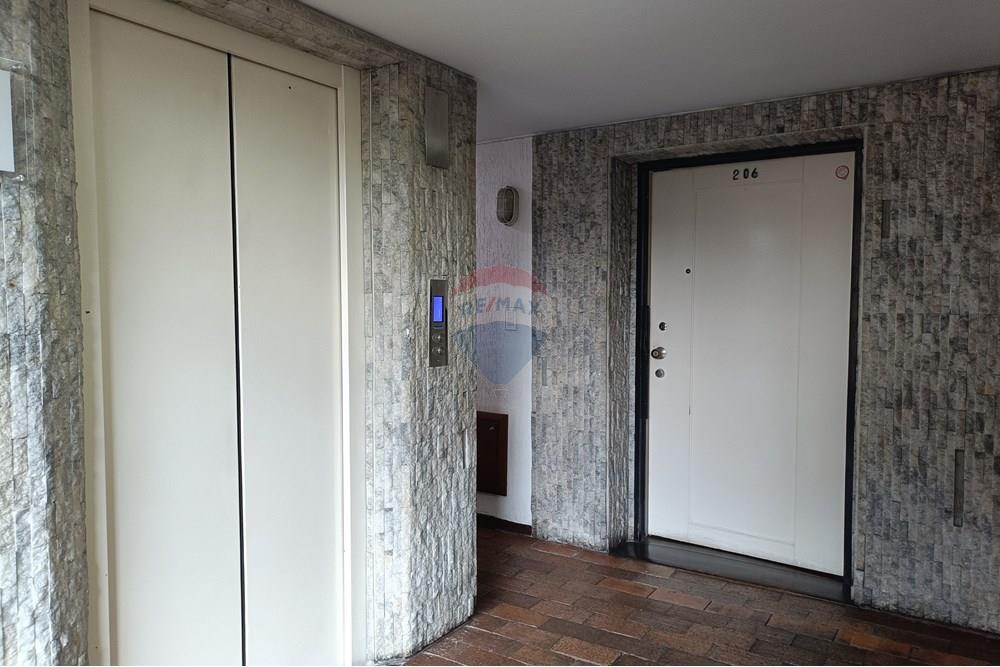 Residential - Condo/Apartment - Bogota, Teusaquillo - CO - IMG20250427115236.jpg - 660321058-218