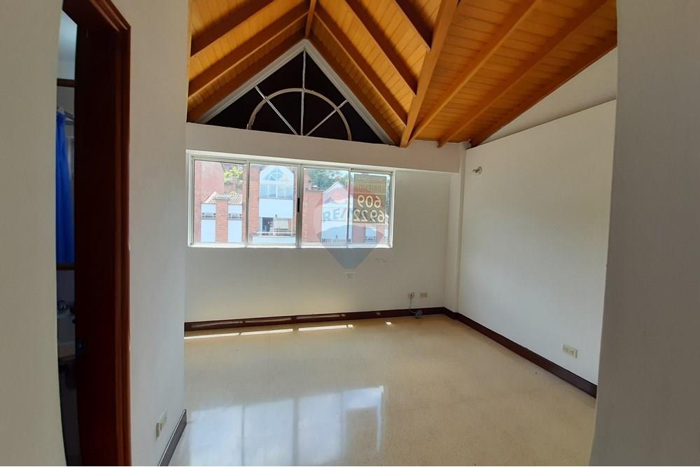 Residential - Detached - Antioquia, Envigado - CO - 20250319_113814.jpg - 660471019-309