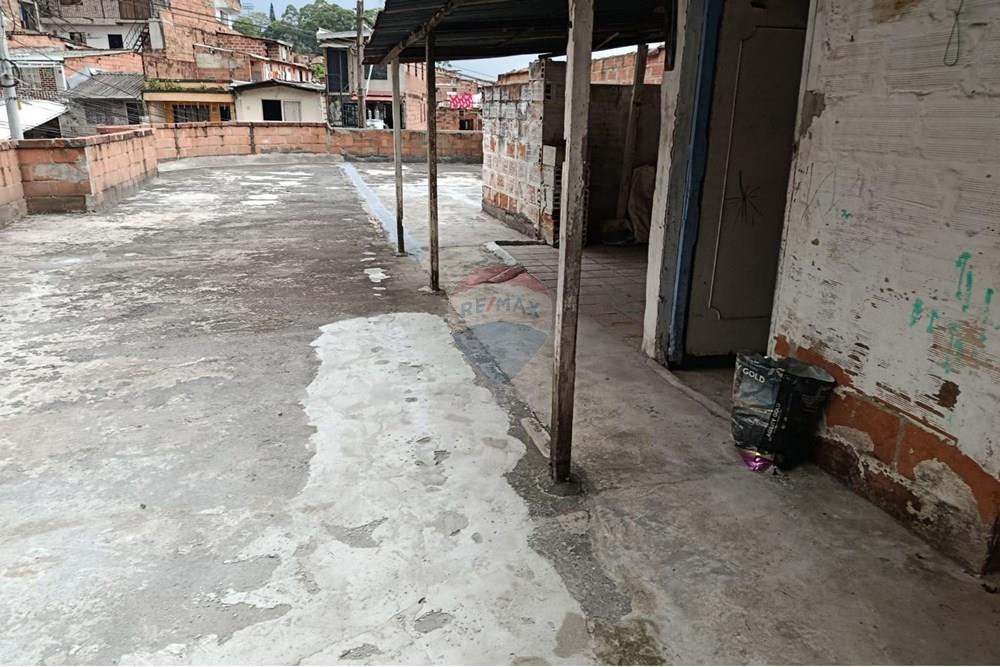 Residential - Detached - Antioquia, Medellín - CO - WhatsApp Image 2025-09-08 at 12.39.23 PM (2).jpeg - 660471155-449