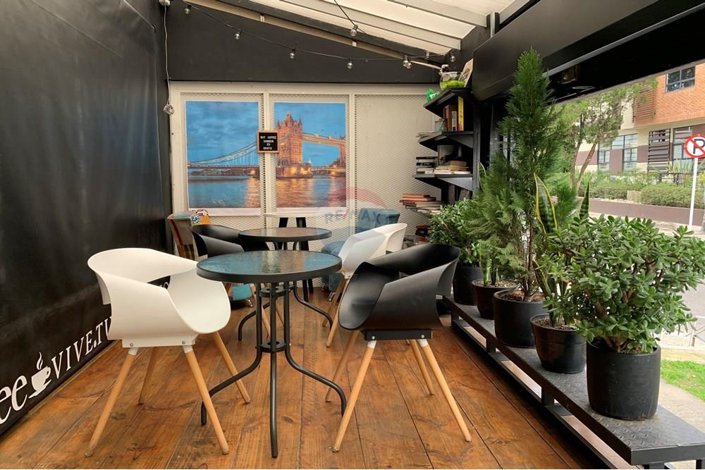 Commercial - Kantor - Bogotá, Usaquén - CO - CAFE DE LA OFICINA .JPG - 660541060-4