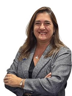 Ana Cláudia Campos - RE/MAX VIX