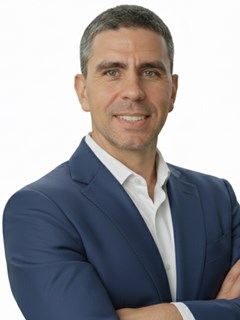 Cássio Julian - RE/MAX VIX