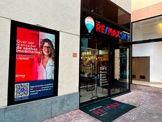 Escritório de RE/MAX SKY - Rio de Janeiro