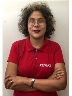 Claudia Damasceno Lima - RE/MAX LOTUS