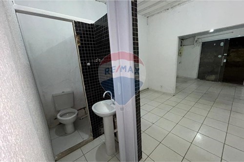 Alugar-Ponto Comercial-Rua Julio Salusse , 98  - Em frente a estação de trem de Senador Vasconcelos  - Senador Vasconcelos , Rio de Janeiro , Rio de Janeiro , 23013460-680331062-25