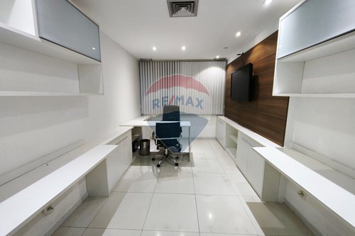 Alugar-Cj. Comercial/ Sala-Estrada dos Três Rios , 1173  - Laboratório Bronstein  - Freguesia (Jacarepaguá) , Rio de Janeiro , Rio de Janeiro , 22745-004-680231021-131