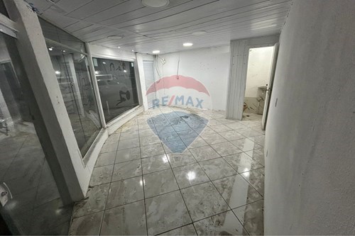 Alugar-Ponto Comercial-Rua Julio Salusse , 98  - Em frente a estação de trem de Senador Vasconcelos  - Senador Vasconcelos , Rio de Janeiro , Rio de Janeiro , 23013460-680331062-24