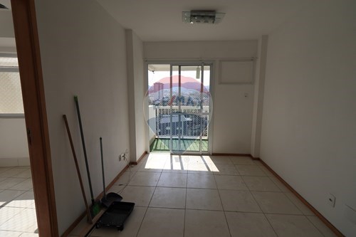 Venda-Apartamento-Rua Samuel das Neves , 415  - Castelo do Vinho  - Pechincha , Rio de Janeiro , Rio de Janeiro , 22770-110-680231021-110