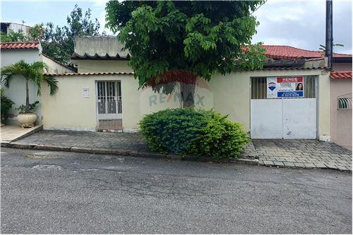 Venda-Casa-Rua Cambaxirra , 166  - Bairro Magali  - Campo Grande , Rio de Janeiro , Rio de Janeiro , 23081-100-680331008-97