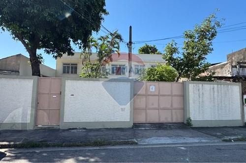 Venda-Prédio-Rua 30 de Maio , 134  - Penha , Rio de Janeiro , Rio de Janeiro , 21020-240-680311090-1