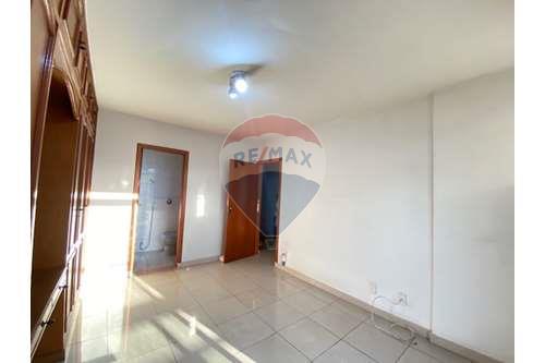 Apartamento à venda com 4 quartos, 186m² - Foto 26