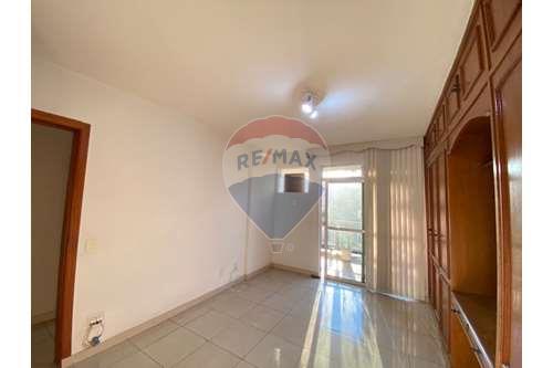 Apartamento à venda com 4 quartos, 186m² - Foto 27