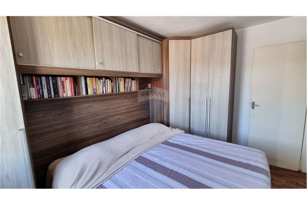 Apartamento à venda com 2 quartos, 52m² - Foto 7