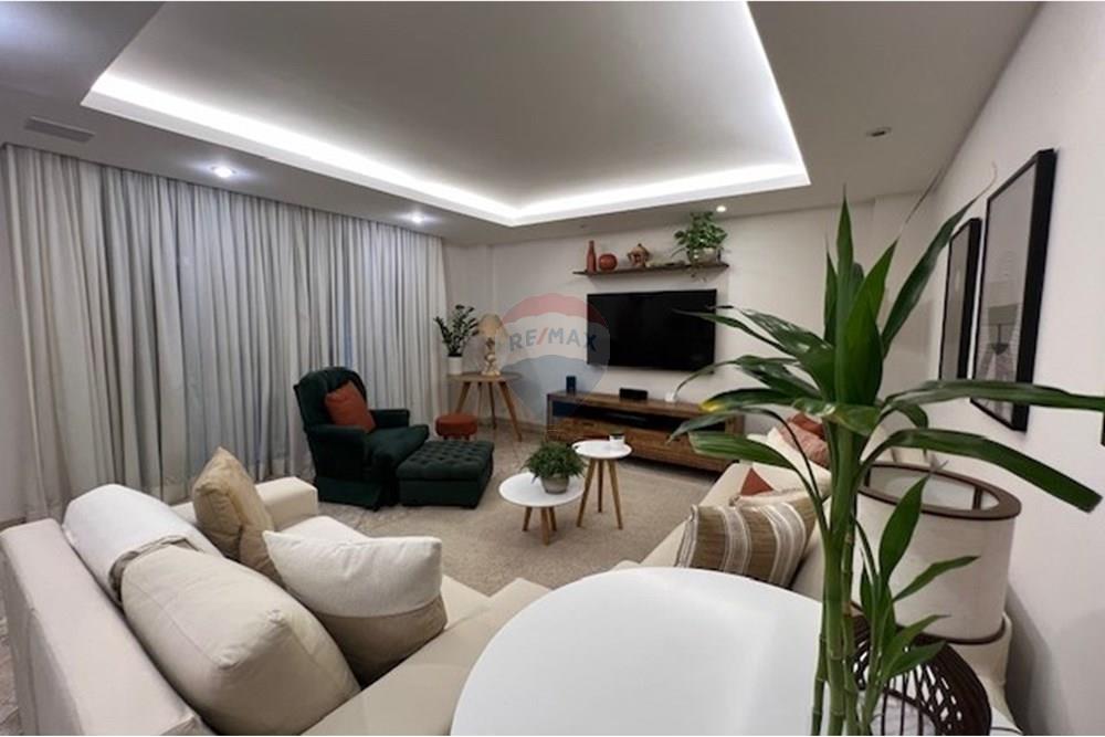 Casa à venda com 6 quartos, 221m² - Foto 13