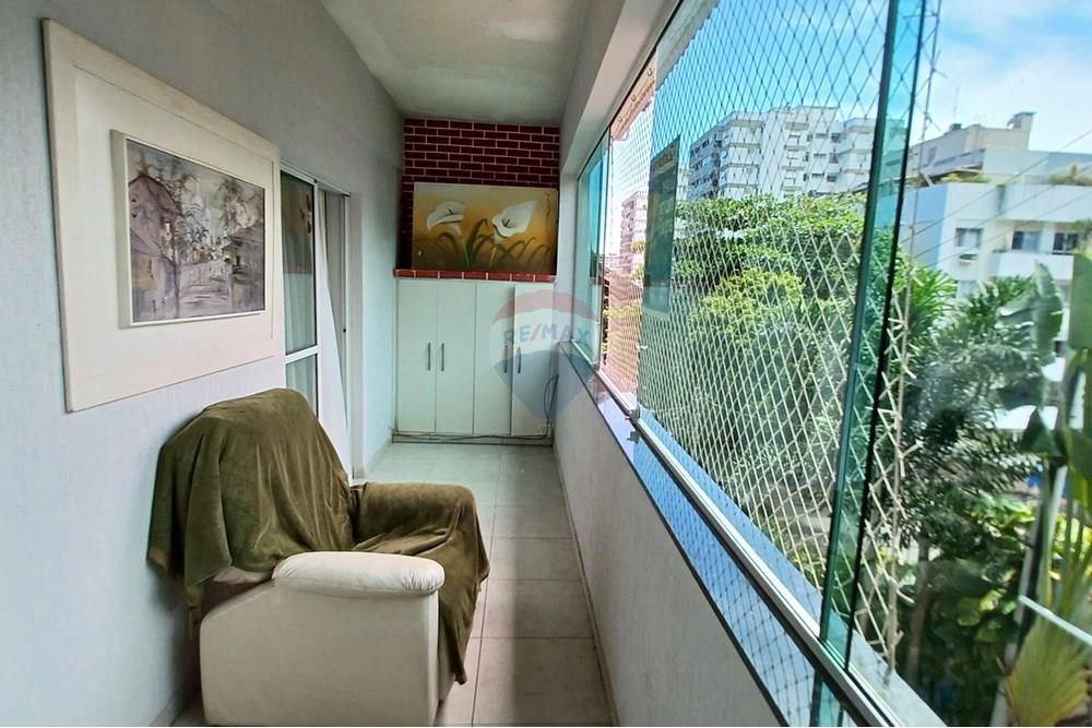 Casa à venda com 3 quartos, 266m² - Foto 22