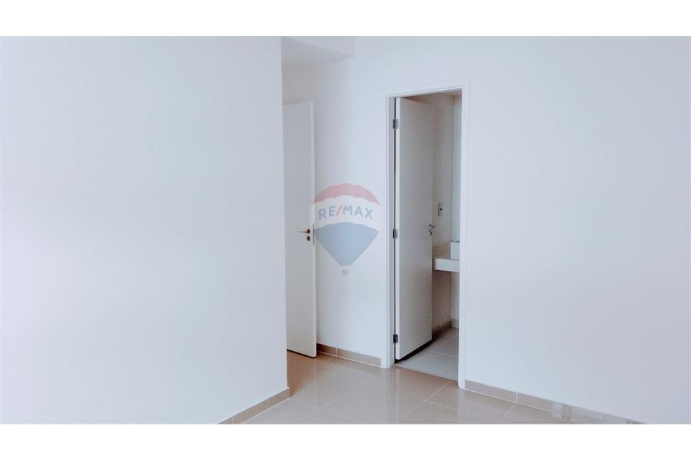 Apartamento à venda com 2 quartos, 65m² - Foto 18