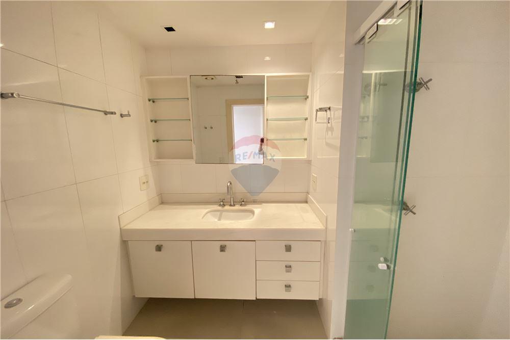 Apartamento à venda com 3 quartos, 107m² - Foto 13