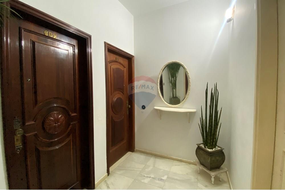 Apartamento à venda com 3 quartos, 136m² - Foto 29