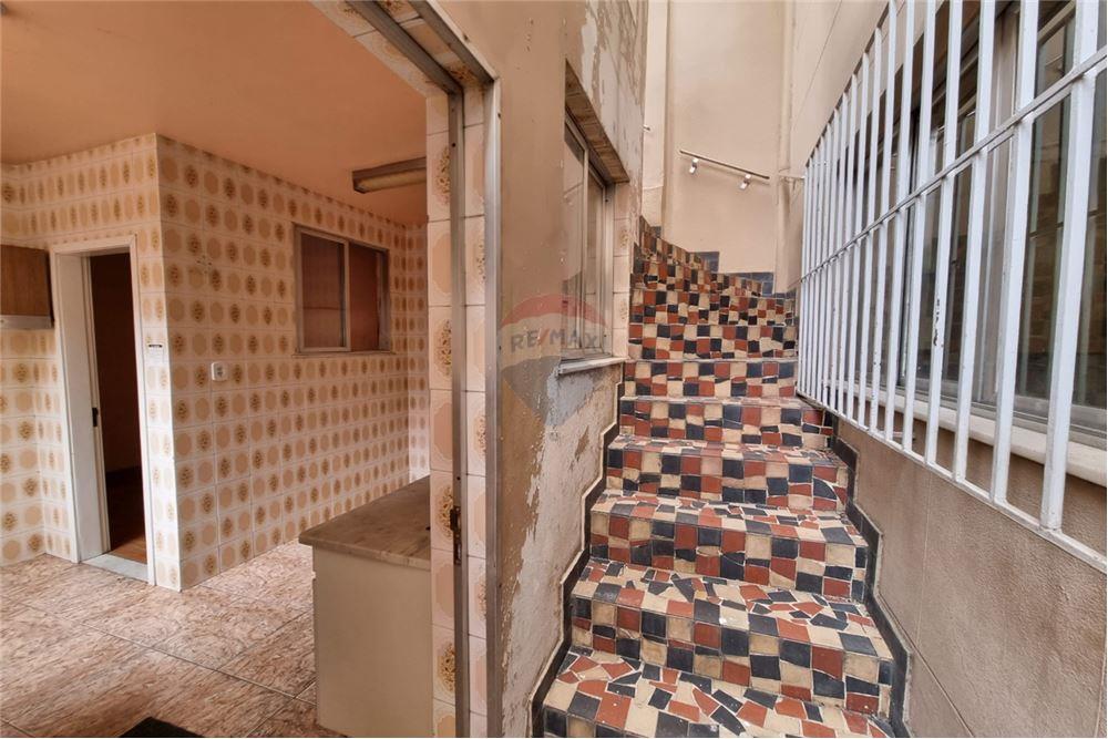 Casa à venda com 4 quartos, 190m² - Foto 28