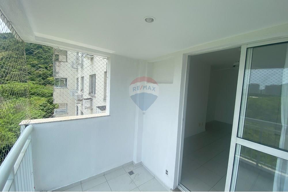 Apartamento para alugar com 2 quartos, 63m² - Foto 12