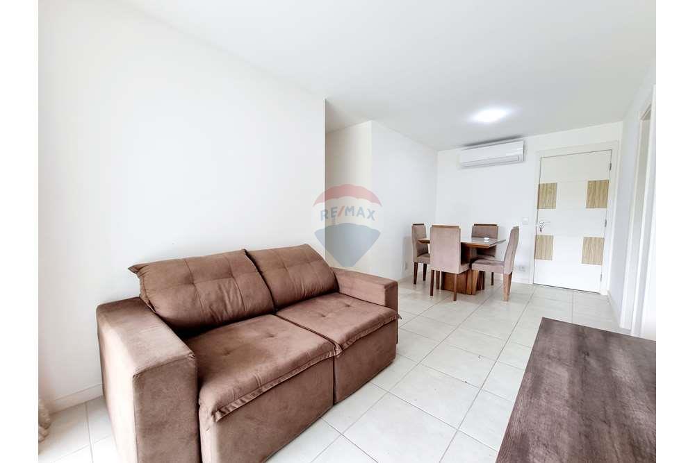 Apartamento à venda com 2 quartos, 82m² - Foto 15