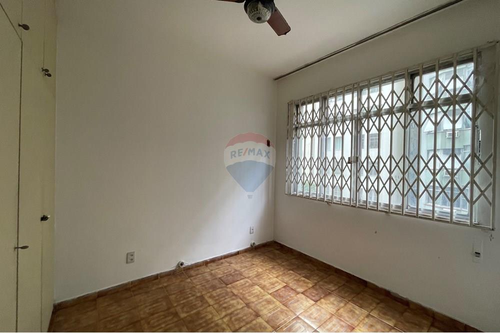 Apartamento à venda com 3 quartos, 76m² - Foto 11