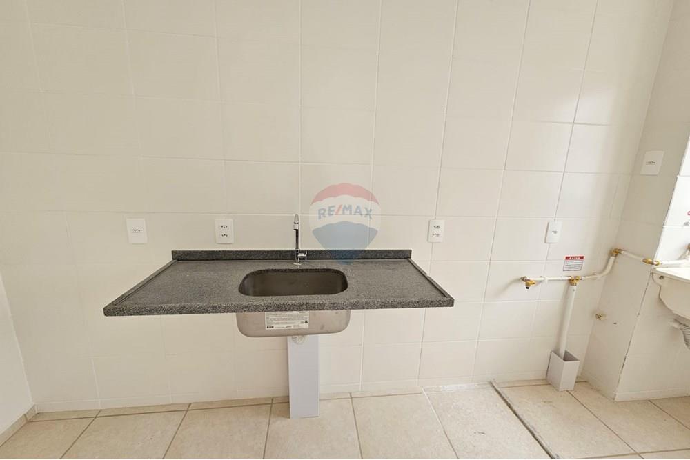 Apartamento à venda com 2 quartos, 44m² - Foto 27