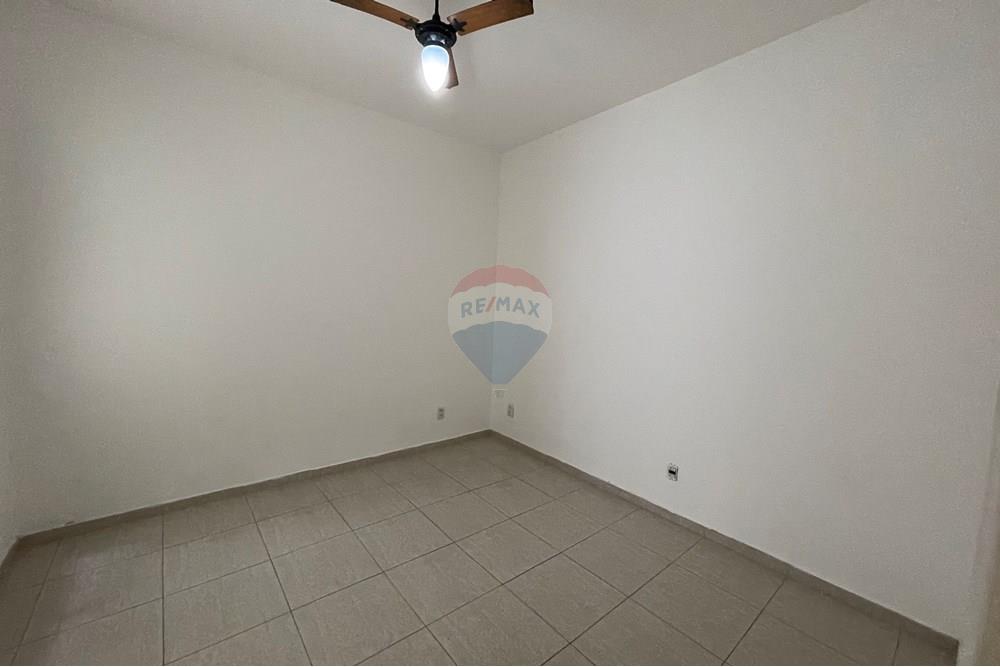 Apartamento à venda com 3 quartos, 76m² - Foto 8