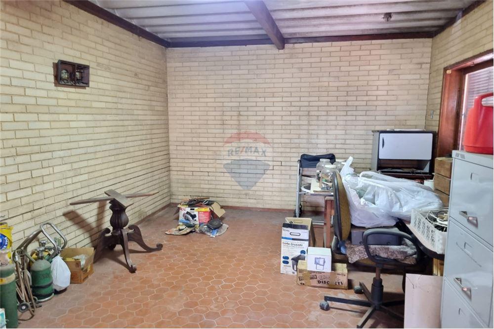 Casa à venda com 4 quartos, 190m² - Foto 33