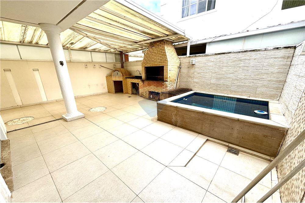 Casa de Condomínio - Alugar - Rio de Janeiro , Rio de Janeiro - Espaço Gourmet com piscina - Terraço - 680371005-164