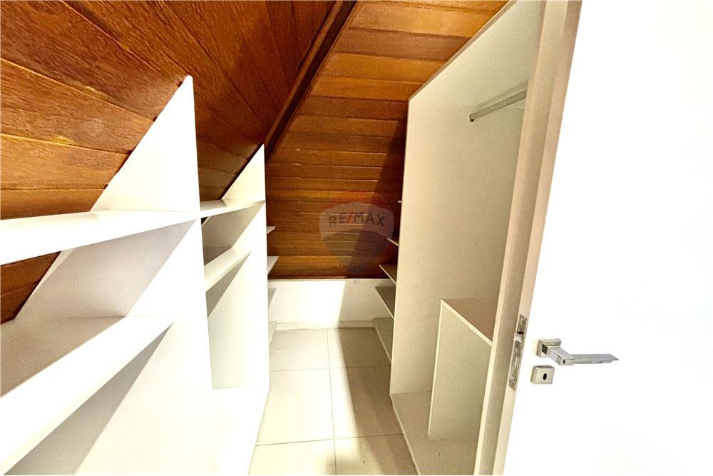 Casa de Condomínio - Alugar - Rio de Janeiro , Rio de Janeiro - Closet suite sótão - Closet - 680371005-164