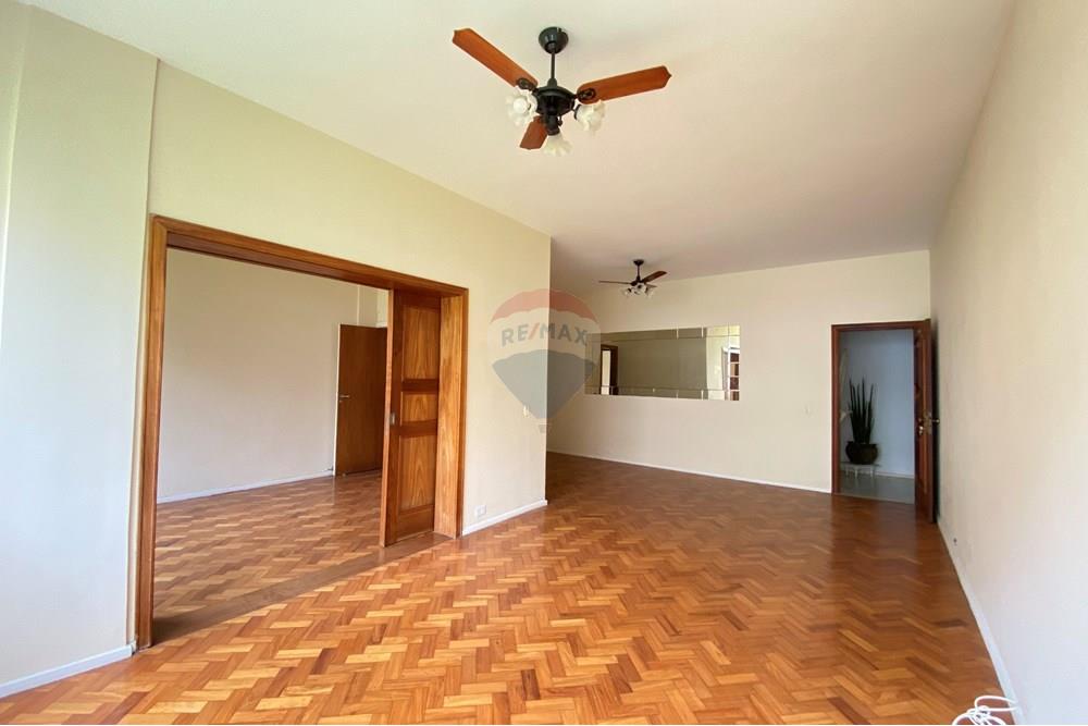 Apartamento à venda com 3 quartos, 136m² - Foto 1